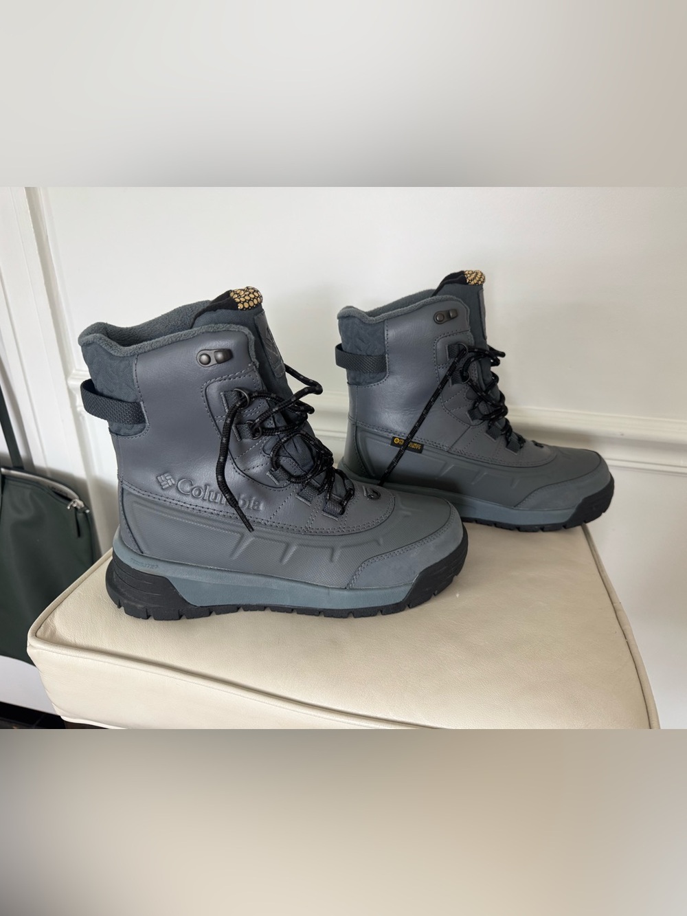 Columbia Gray Waterproof Insulated Men's Snow Boots